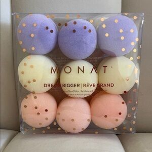 Monat Dream Bigger Hair Rollers Set